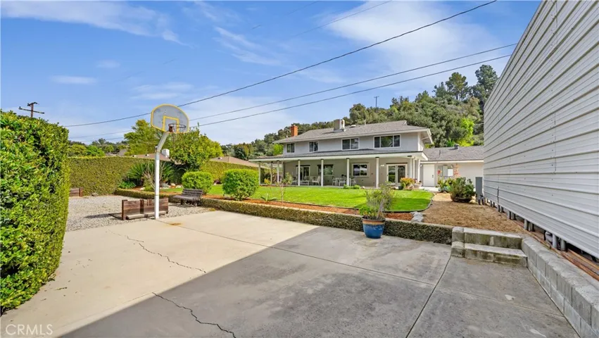 641 Hunters Trail, Glendora, California 91740