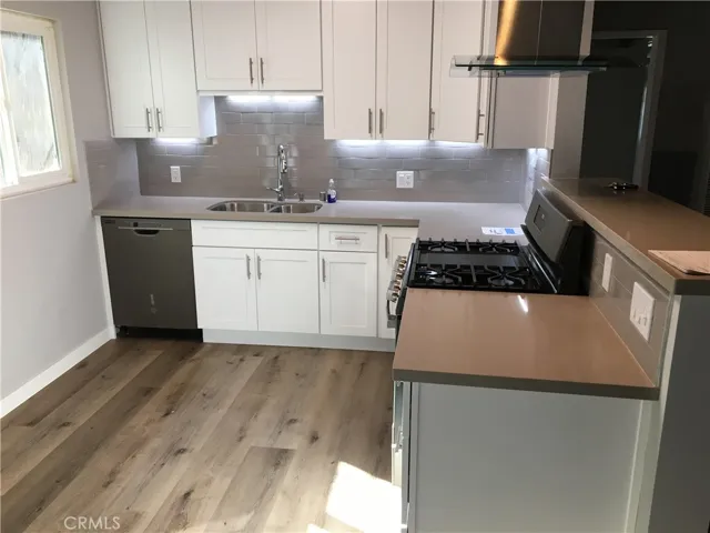 2104 N Verdugo Road, Glendale, California 91208
