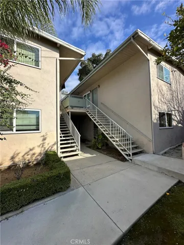 2104 N Verdugo Road, Glendale, California 91208