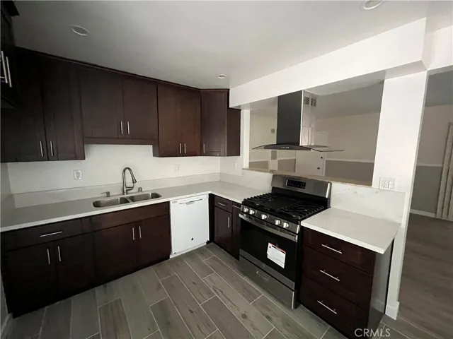 2104 N Verdugo Road, Glendale, California 91208