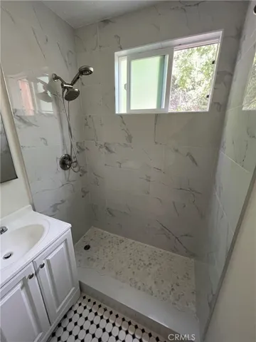 2104 N Verdugo Road, Glendale, California 91208