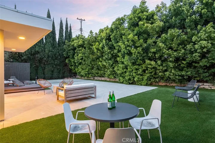 1980 Continental Avenue, Costa Mesa, California 92627