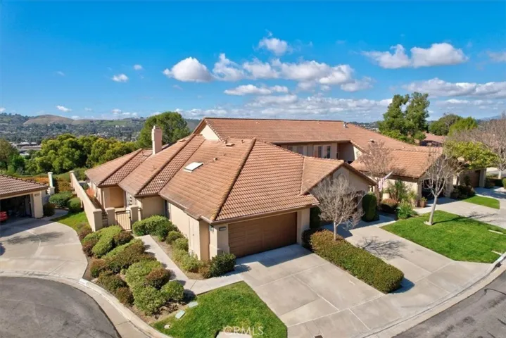 27333 Paseo Laguna, San Juan Capistrano, California 92675