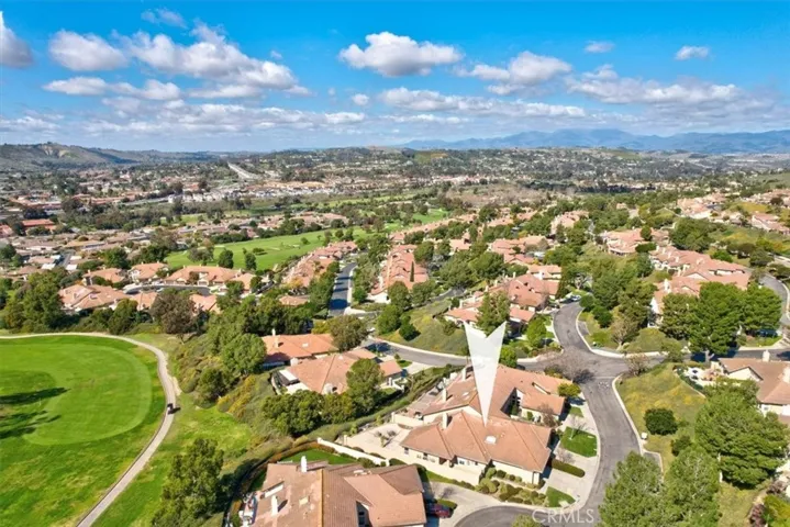 27333 Paseo Laguna, San Juan Capistrano, California 92675