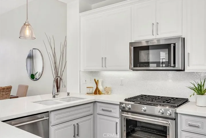 27333 Paseo Laguna, San Juan Capistrano, California 92675