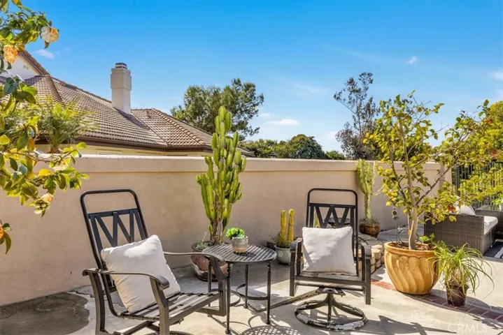 27333 Paseo Laguna, San Juan Capistrano, California 92675