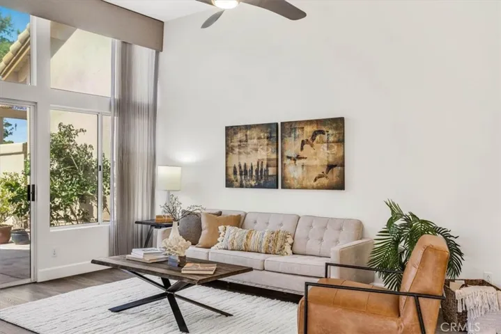 27333 Paseo Laguna, San Juan Capistrano, California 92675