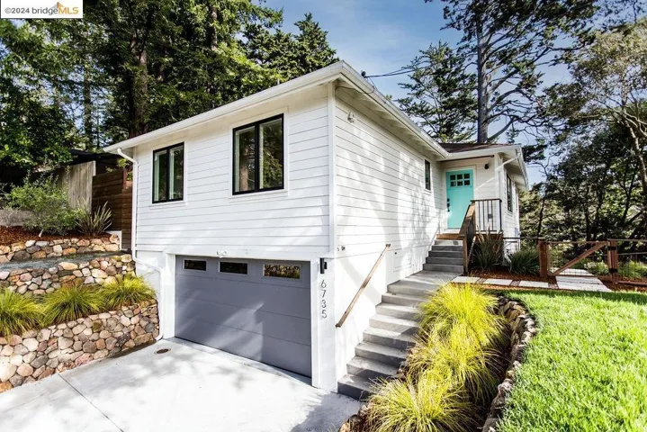 6735 Heartwood Dr, Oakland, California 94611