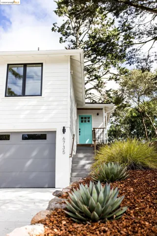 6735 Heartwood Dr, Oakland, California 94611