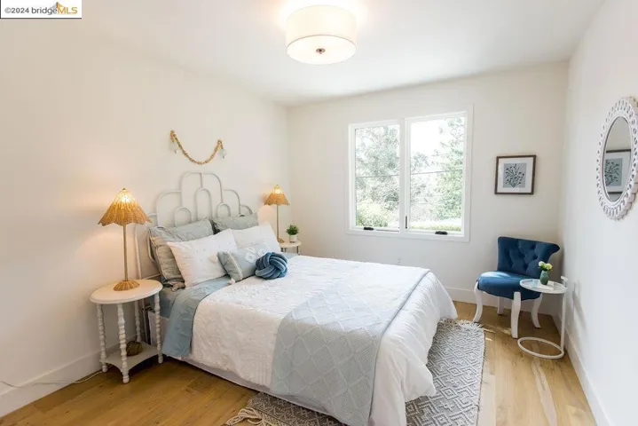6735 Heartwood Dr, Oakland, California 94611