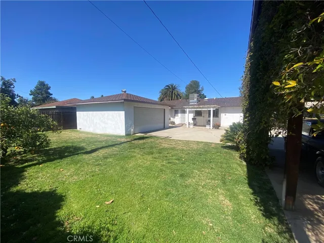 415 W Fern Avenue, Redlands, California 92373