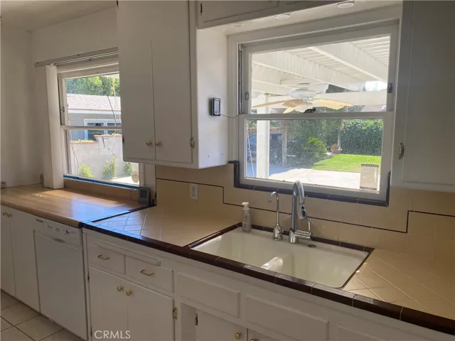 415 W Fern Avenue, Redlands, California 92373