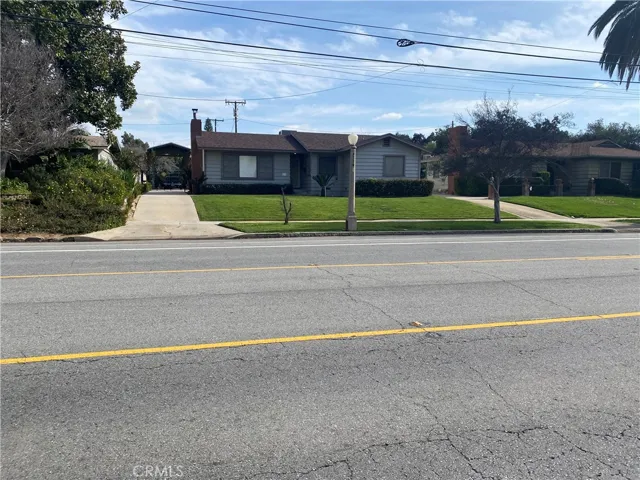 415 W Fern Avenue, Redlands, California 92373