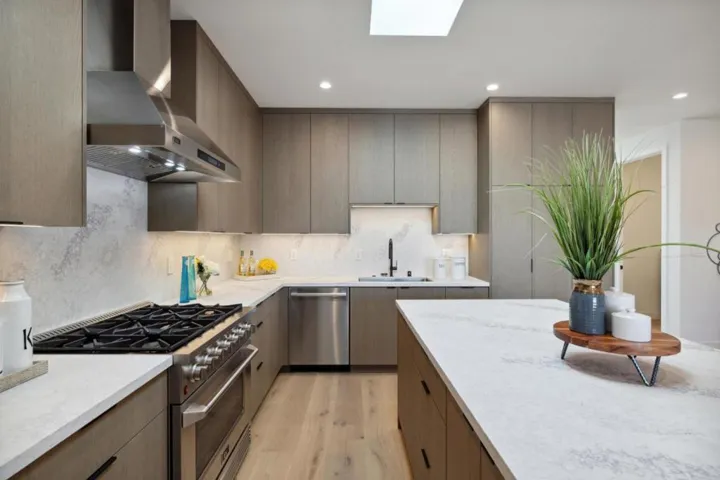 1610 38th Avenue, San Francisco, California 94122