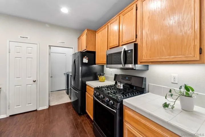 6262 Vista Santa Clara, San Diego, California 92154