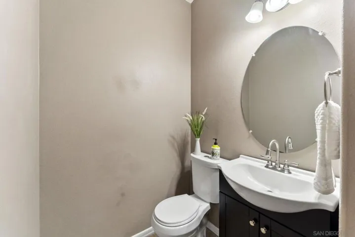 6262 Vista Santa Clara, San Diego, California 92154
