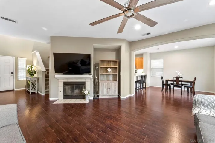 6262 Vista Santa Clara, San Diego, California 92154