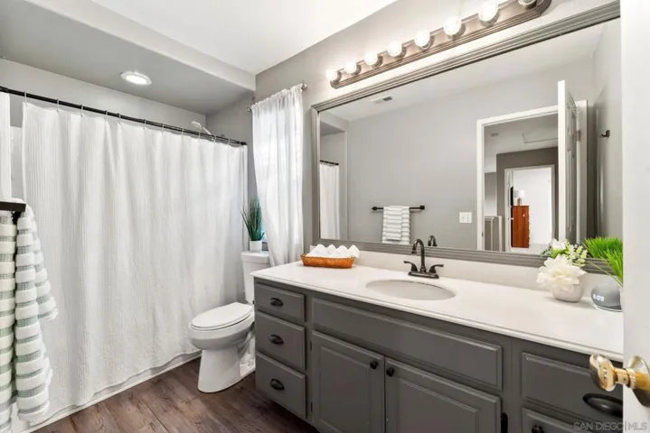 6262 Vista Santa Clara, San Diego, California 92154