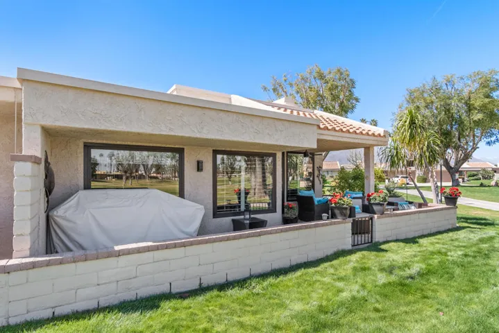 Paseo C Reverse Angle Backyard Shot 1