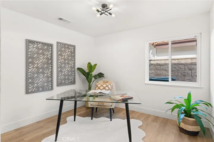9644 Turtledove Ave, Fountain Valley, California 92708