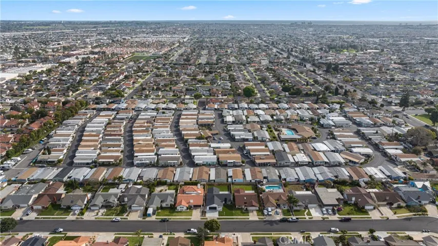 9644 Turtledove Ave, Fountain Valley, California 92708