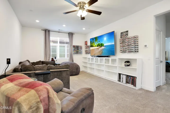 Loft 2