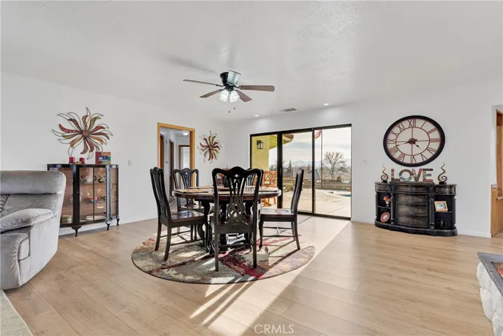 13642 Delaware Road, Apple Valley, California 92308