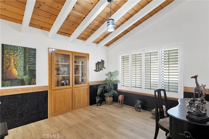 13642 Delaware Road, Apple Valley, California 92308