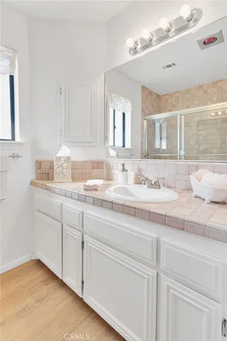 13642 Delaware Road, Apple Valley, California 92308