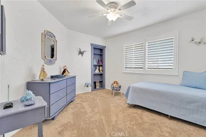 13642 Delaware Road, Apple Valley, California 92308