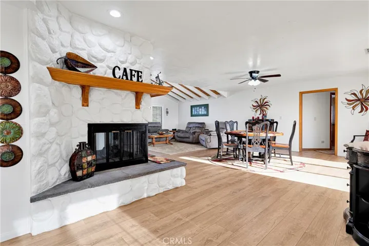 13642 Delaware Road, Apple Valley, California 92308