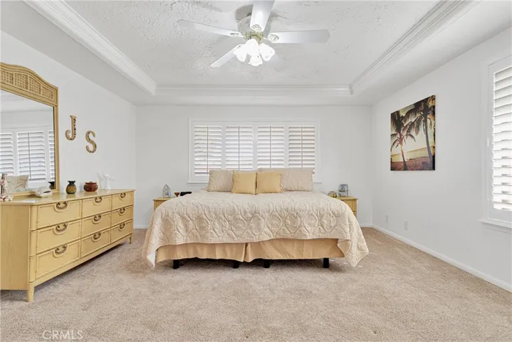 13642 Delaware Road, Apple Valley, California 92308