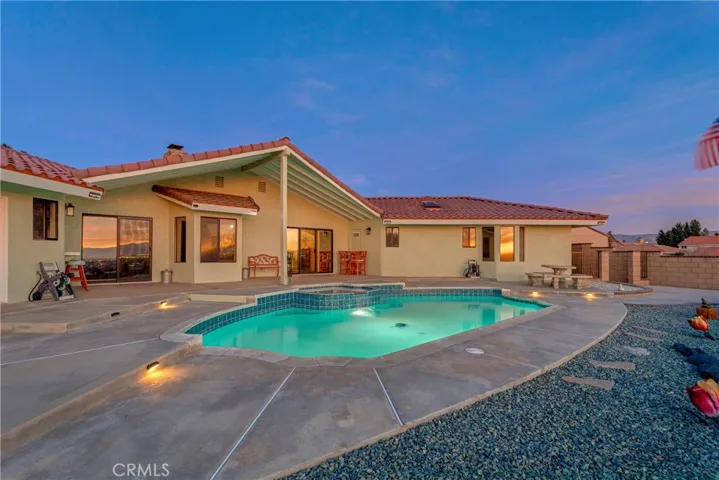 13642 Delaware Road, Apple Valley, California 92308