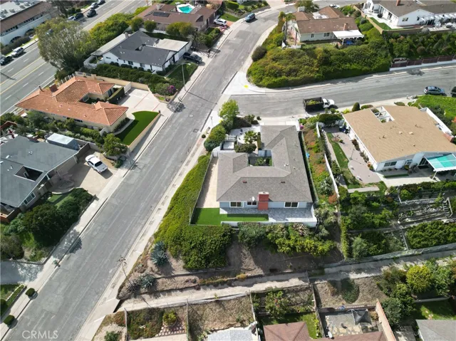 31932 Paseo Rosa, San Juan Capistrano, California 92675