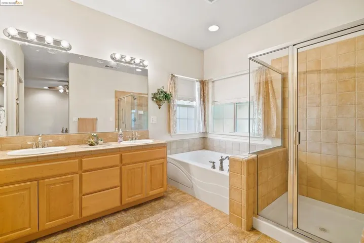 704 Sarah St, Brentwood, California 94513