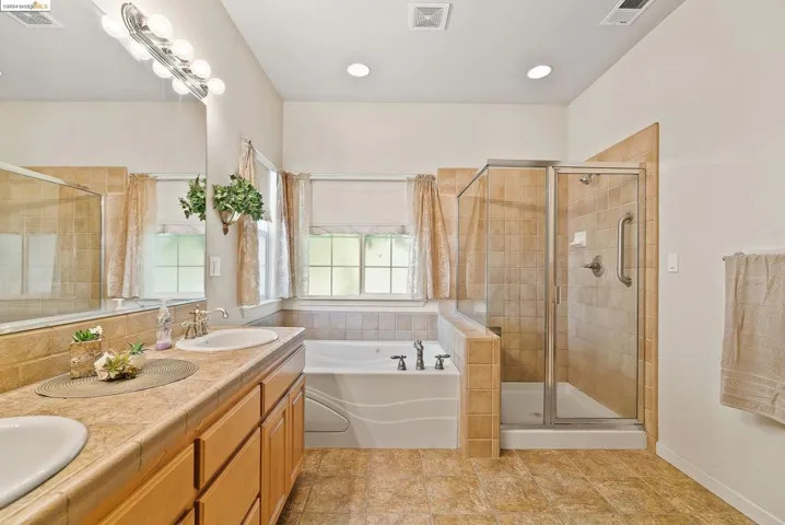 704 Sarah St, Brentwood, California 94513