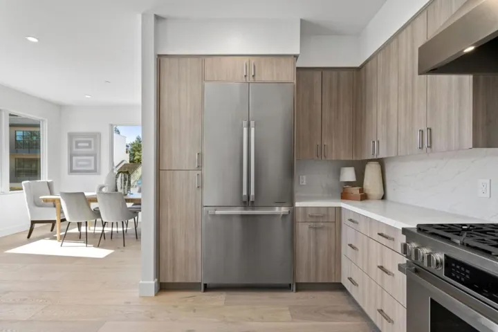 425 First Street 13, Los Altos, California 94022