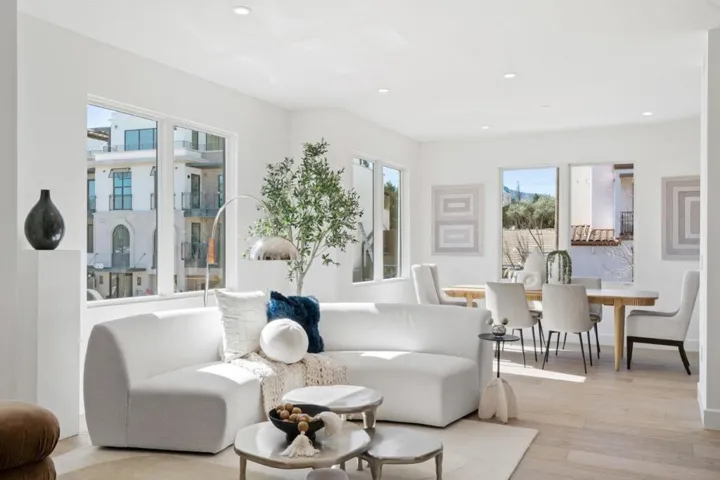 425 First Street 13, Los Altos, California 94022