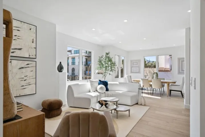 425 First Street 13, Los Altos, California 94022