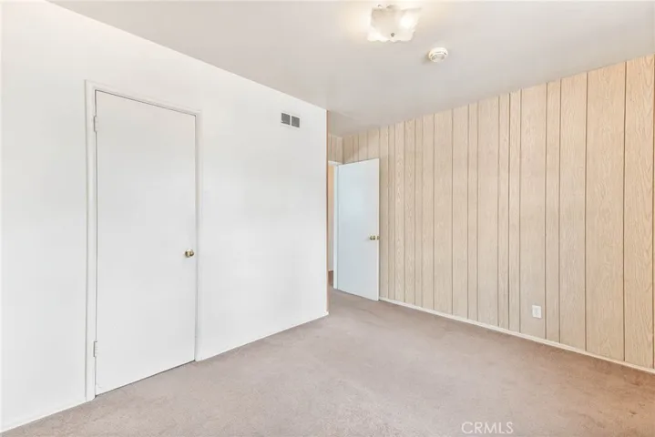 6952 Cozycroft Avenue, Winnetka, California 91306