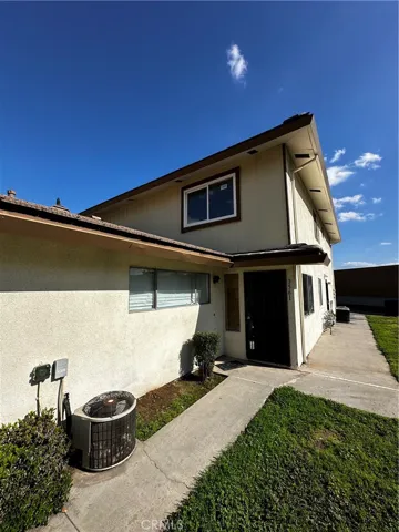 3561 Rainbow Lane, Highland, California 92346