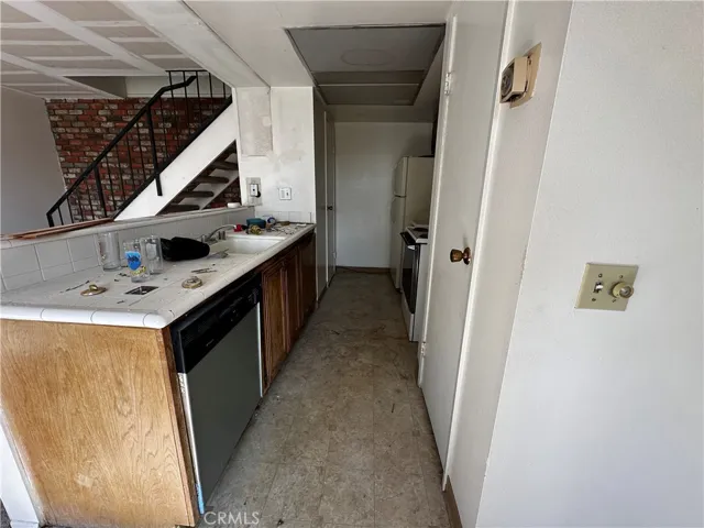 3561 Rainbow Lane, Highland, California 92346
