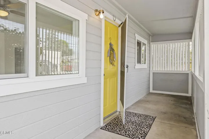 2 Front porch