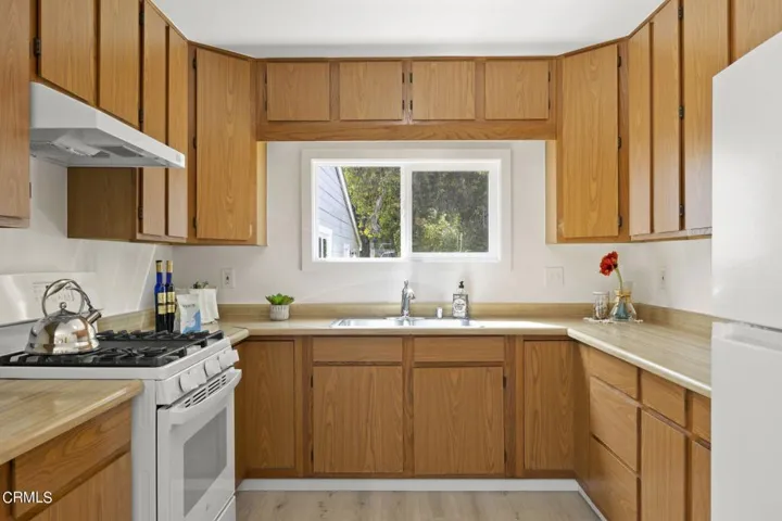 9- kitchen