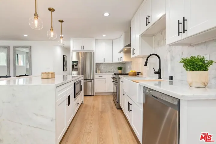 3045 Reid Avenue, Culver City, California 90232