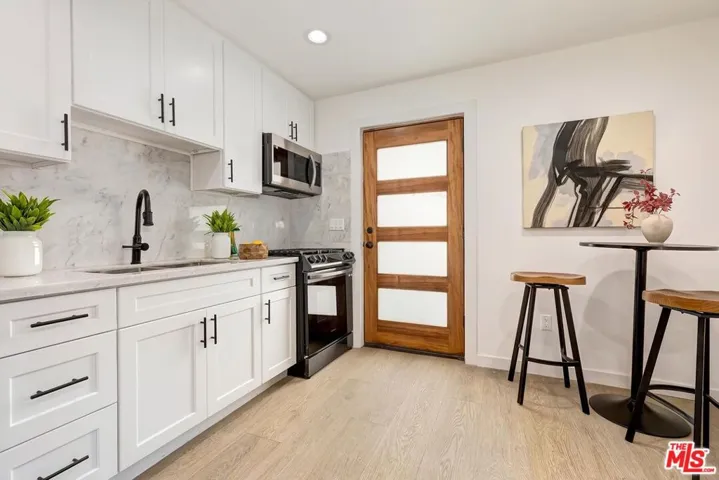 3045 Reid Avenue, Culver City, California 90232