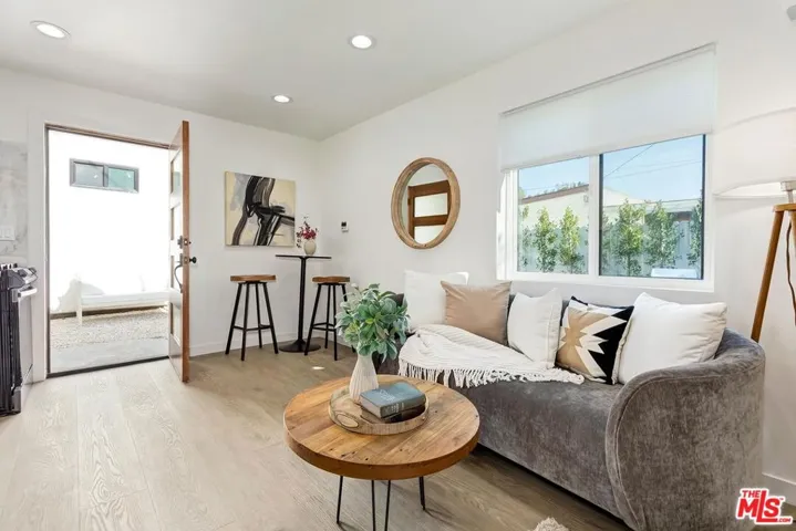 3045 Reid Avenue, Culver City, California 90232