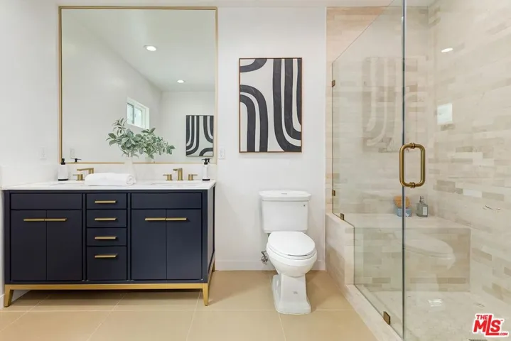 3045 Reid Avenue, Culver City, California 90232