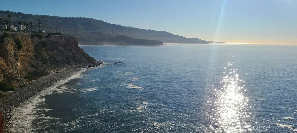 32646 Coastsite Drive 202, Rancho Palos Verdes, California 90275
