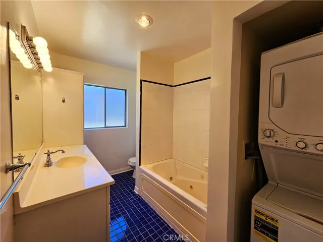1831 E Appleton Street 6, Long Beach, California 90802